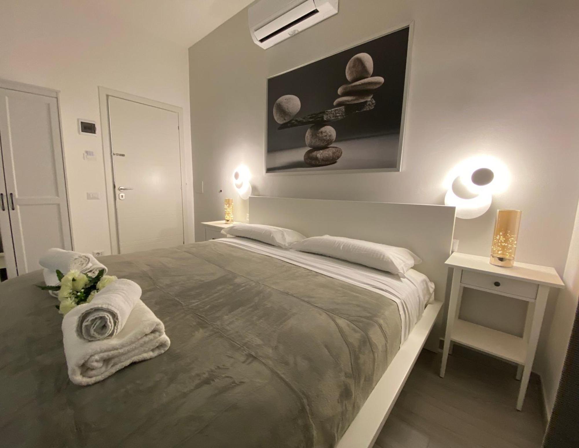 Roma Guesthouse Affittacamere Centro Citta' Softrooms-Metro' A 1 Metro — Photos 1