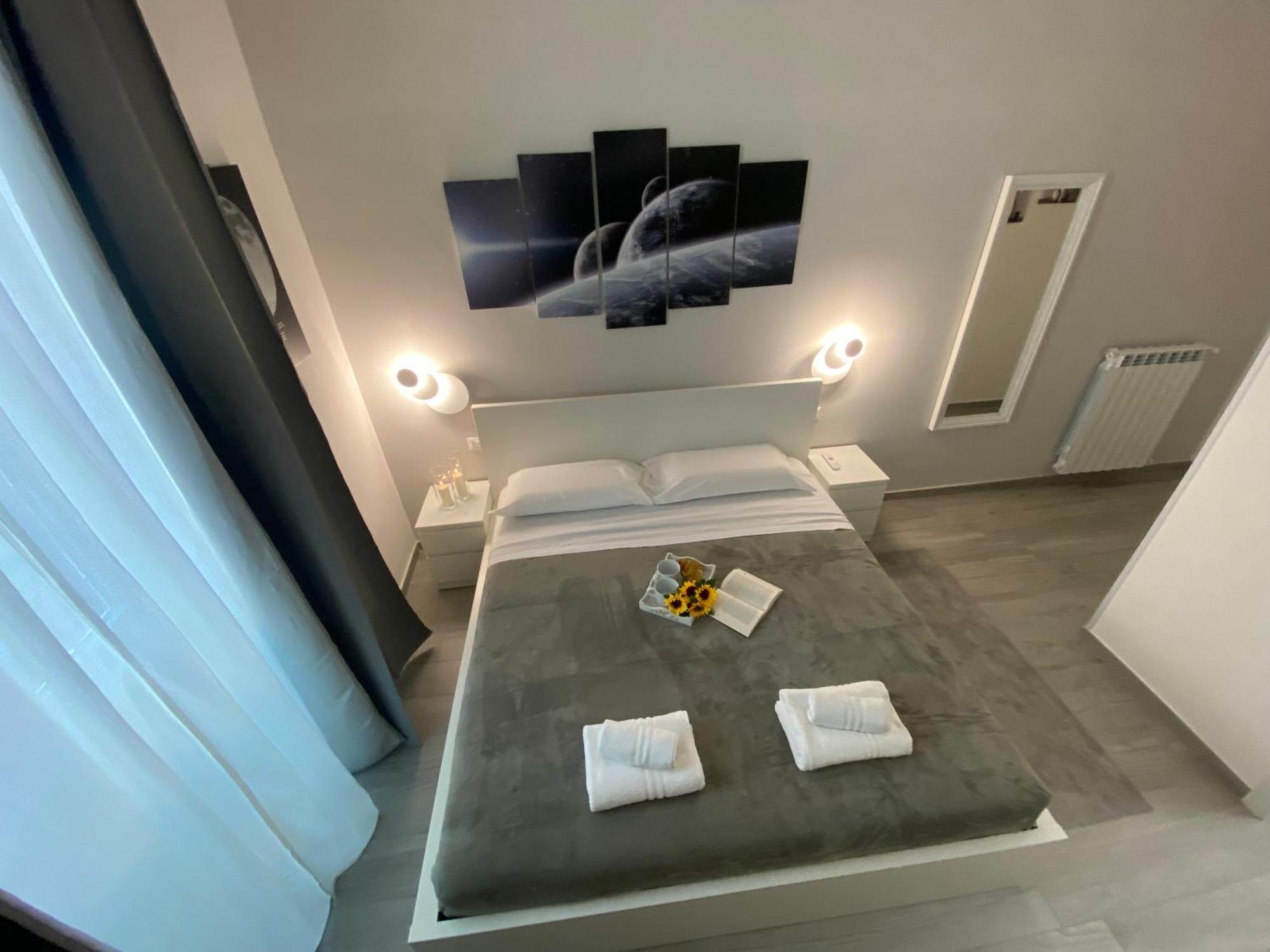 Roma Guesthouse Affittacamere Centro Citta' Softrooms-Metro' A 1 Metro, Rome